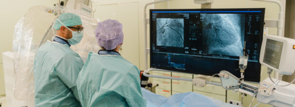 Im Herzkatheterlabor werden diagnostische und therapeutische Eingriffe am Herzen durchgeführt.